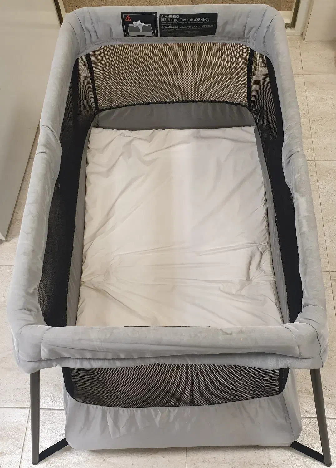 پارک بازی بچه Baby Bjorn Travel Crib Light|اسباب و اثاث بچه|تهران, زعفرانیه|دیوار