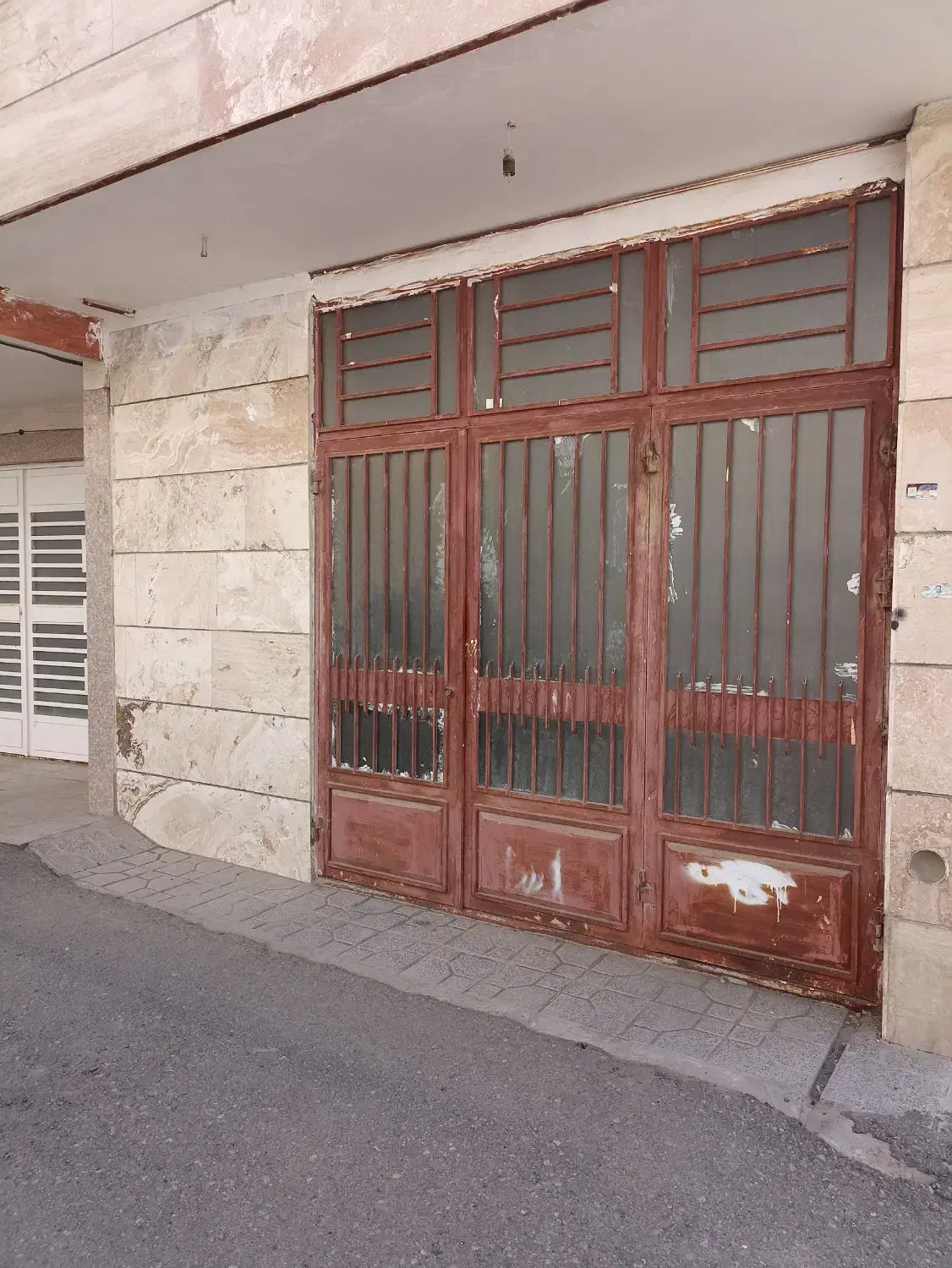 درب پارکینگ|مصالح و تجهیزات ساختمان|تربتحیدریه, مظفریه|دیوار