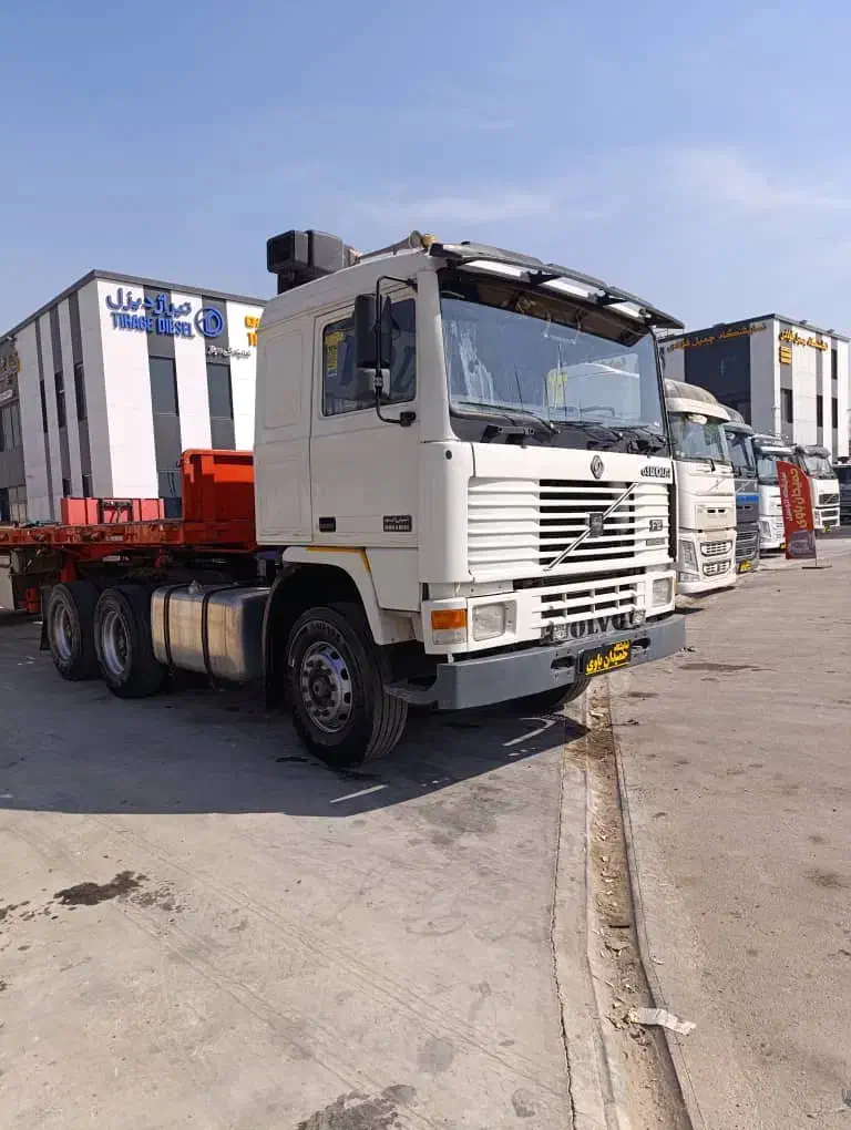 اف ۱۲ مدل ۷۶ انترکولر|خودرو سنگین|اهواز, کوی طلاب|دیوار