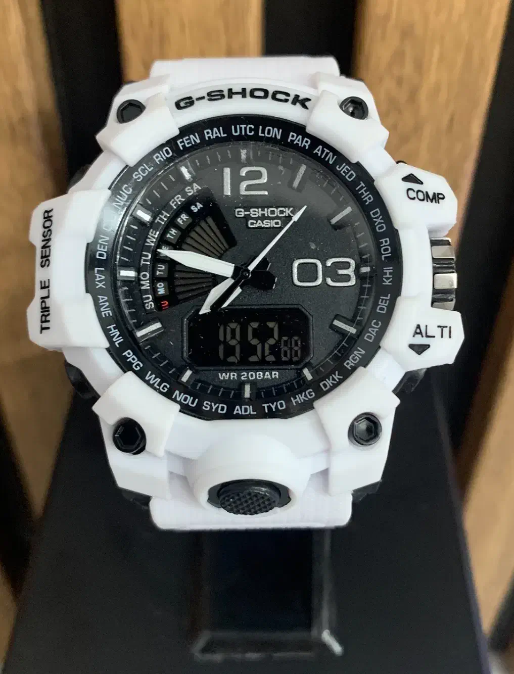 آقای جیشاک|بدلیجات|ساوه, |دیوار