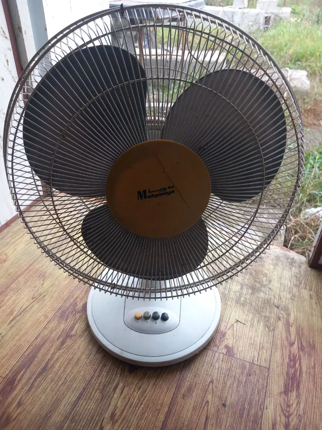 پنکه|پنکه و تصفیهکنندهٔ هوا|رشت, دیانتی|دیوار