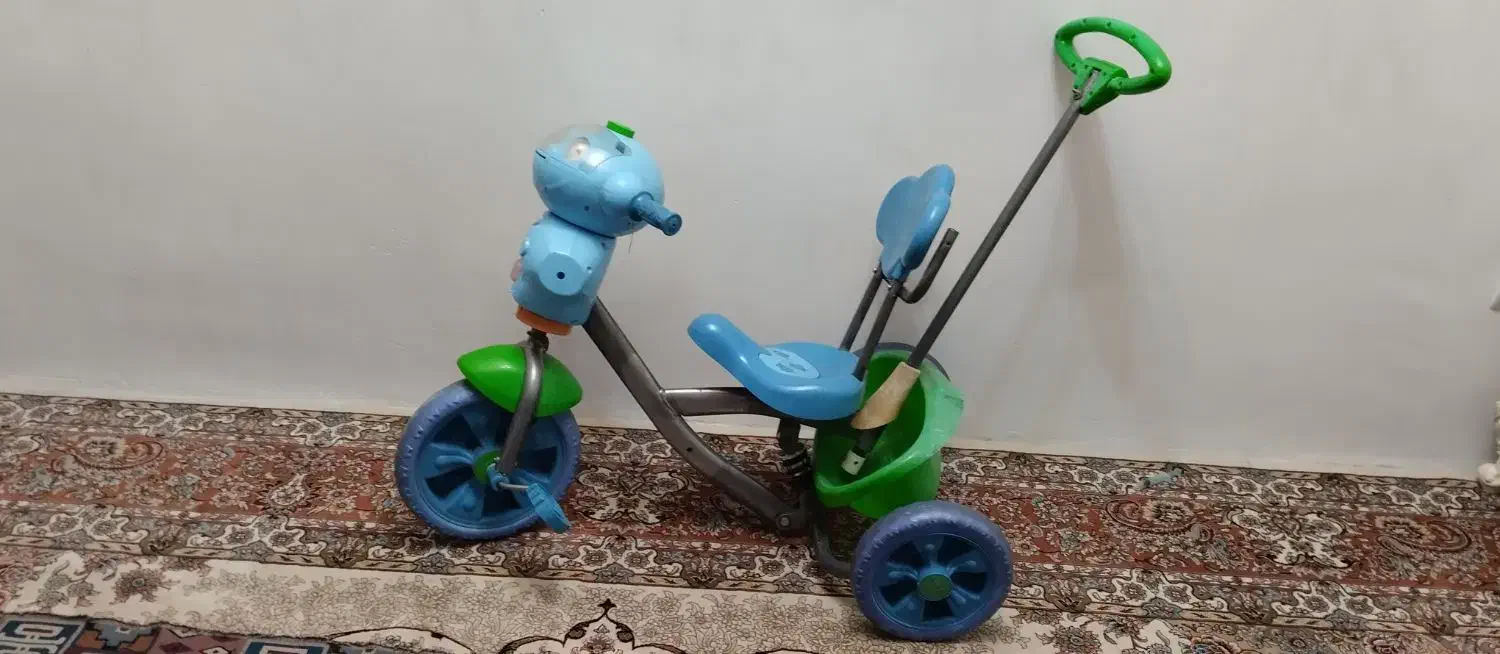 سه چرخه بچه|دوچرخه، اسکیت، اسکوتر|همدان, |دیوار