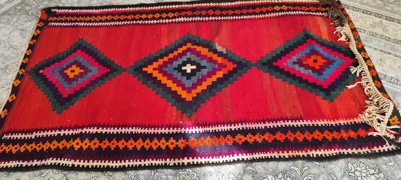 گلیم کوردی|گلیم، جاجیم، گبه|ایلام, |دیوار