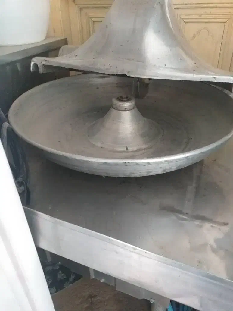 دستگاه سبزی خورد کن صنعتی|خردکن، آسیاب، غذاساز|بروجن, |دیوار