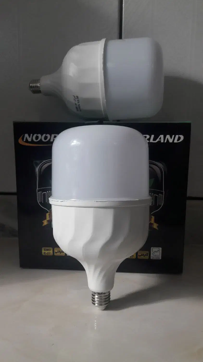 لامپ بزرگ . قیمت منصفانه  در بندرگز|عمده‌فروشی|بندر گز, |دیوار