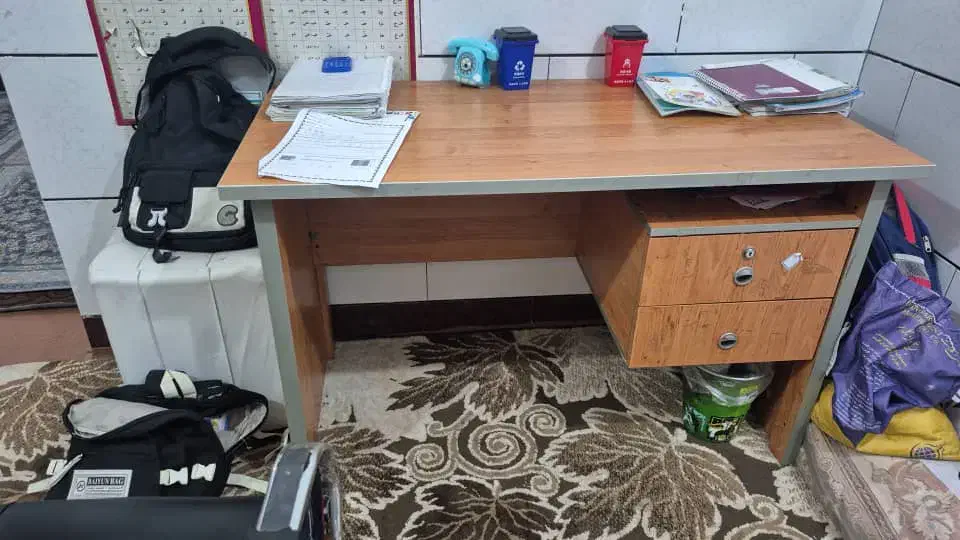 درود برشما|میز تحریر و کامپیوتر|بهبهان, |دیوار