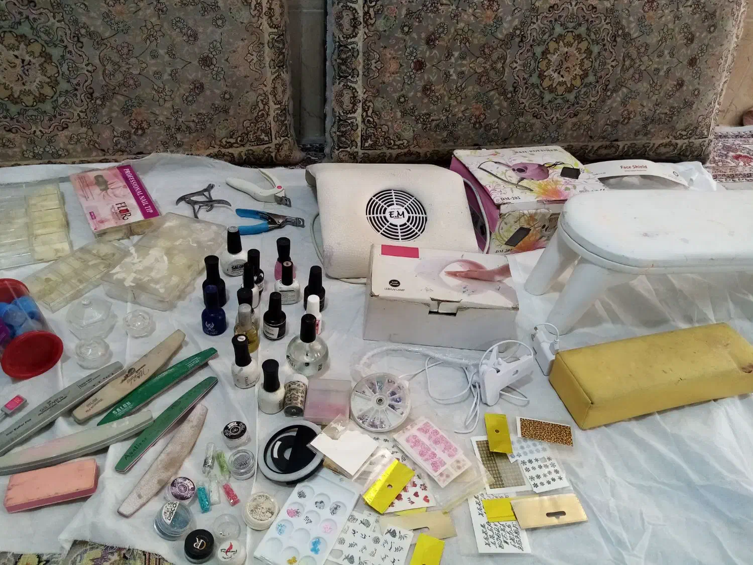 لوازم کاشت ناخن|آرایشی، بهداشتی، درمانی|سبزوار, چهارراه فرودگاه|دیوار