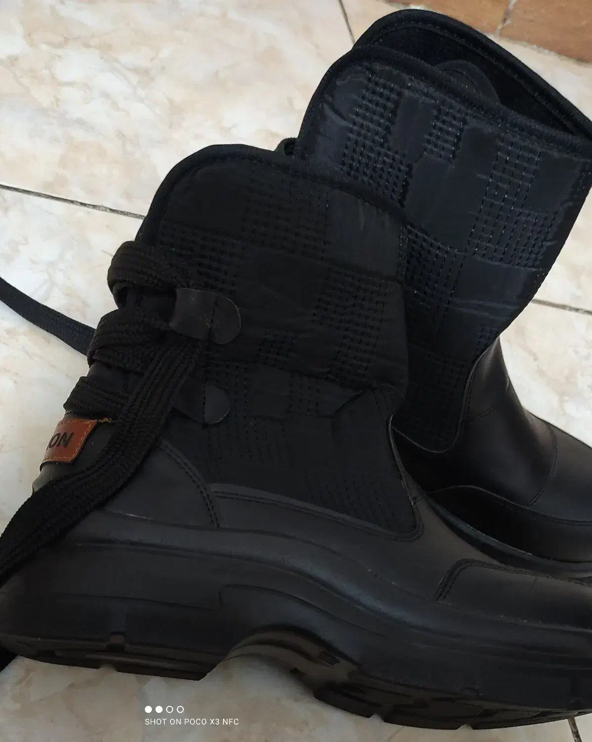 نیم بوت خیلی شیک دخترونه|کیف، کفش، کمربند|خرم‌آباد, |دیوار