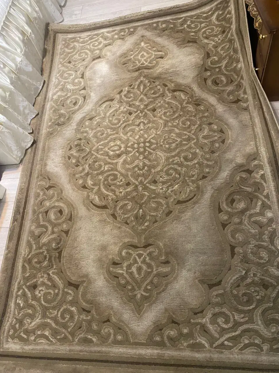 قالی 2/5 ×1/30|فرش|رشت, منظریه|دیوار