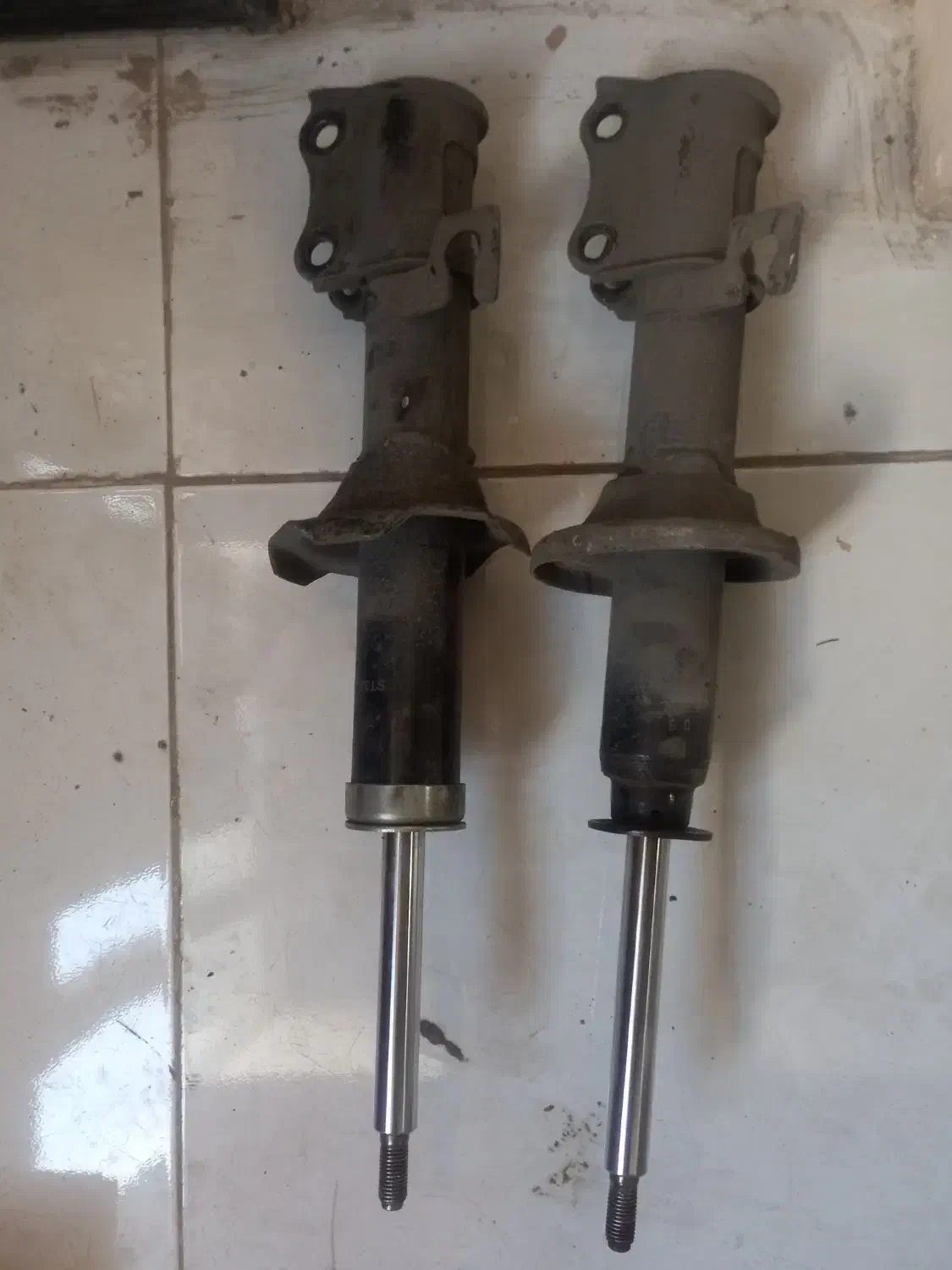 کمک جلو پراید استوک|قطعات یدکی و لوازم جانبی|مشهد, حضرت حجت|دیوار