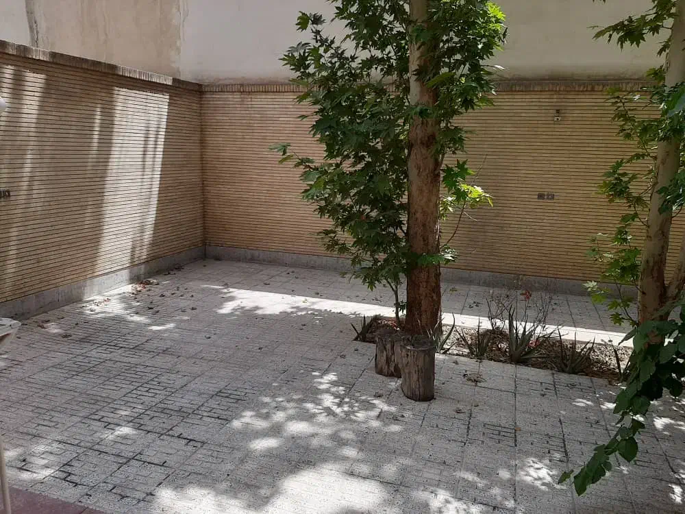 منزل مسکونی دو طبقه سه برنور بر گلبهار شرقی|فروش خانه و ویلا|نجف‌آباد, گلبهار|دیوار