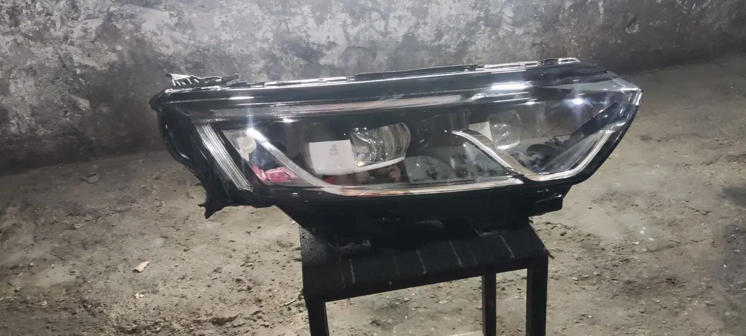 چراغ جلو کلئوس و اوپتیما پرژکتور لندکروز|قطعات یدکی و لوازم جانبی|تهران, بوستان شیان|دیوار