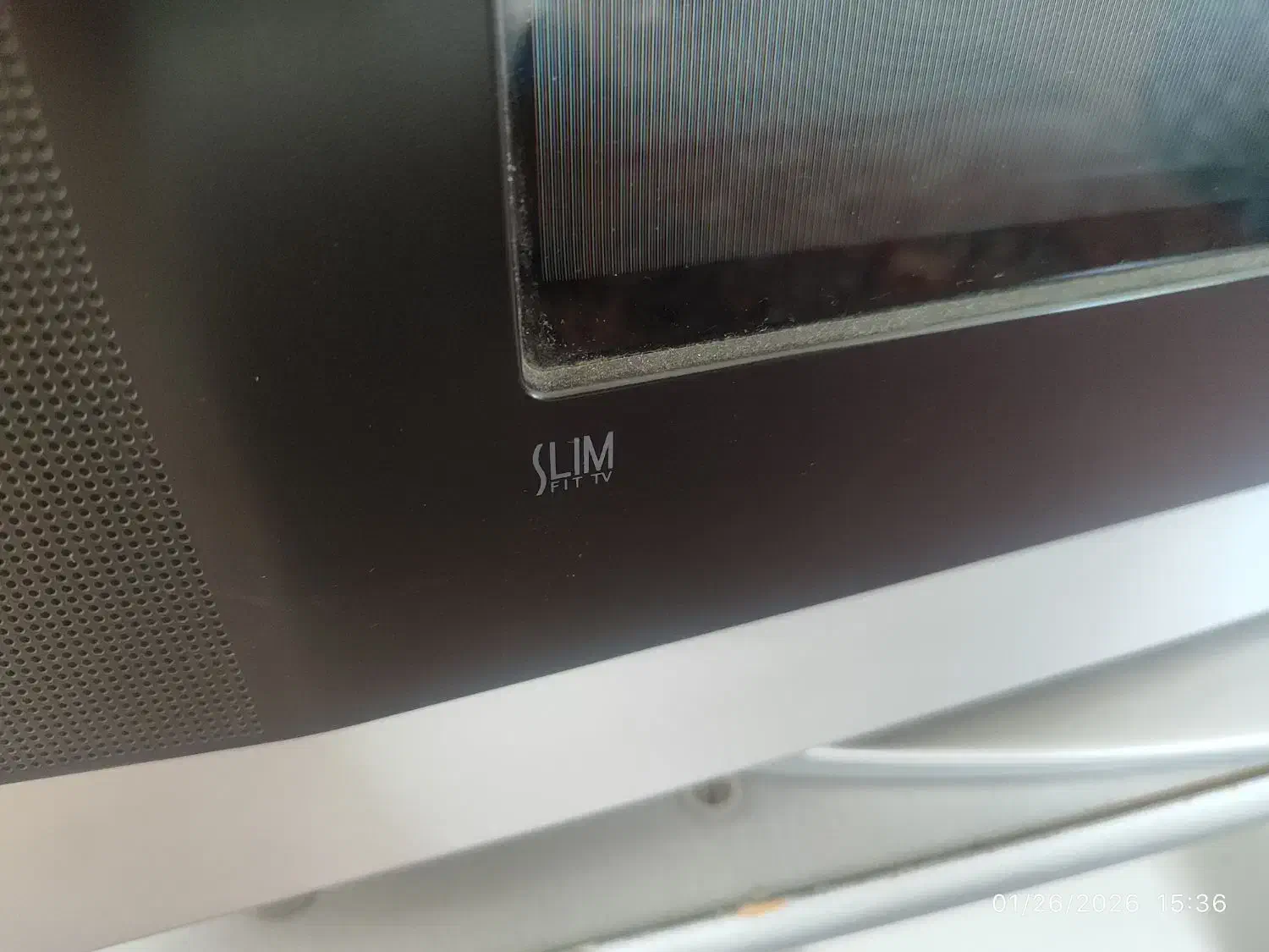 تلویزیون سامسونگ ۲۸ اینچ|تلویزیون و پروژکتور|یزد, |دیوار