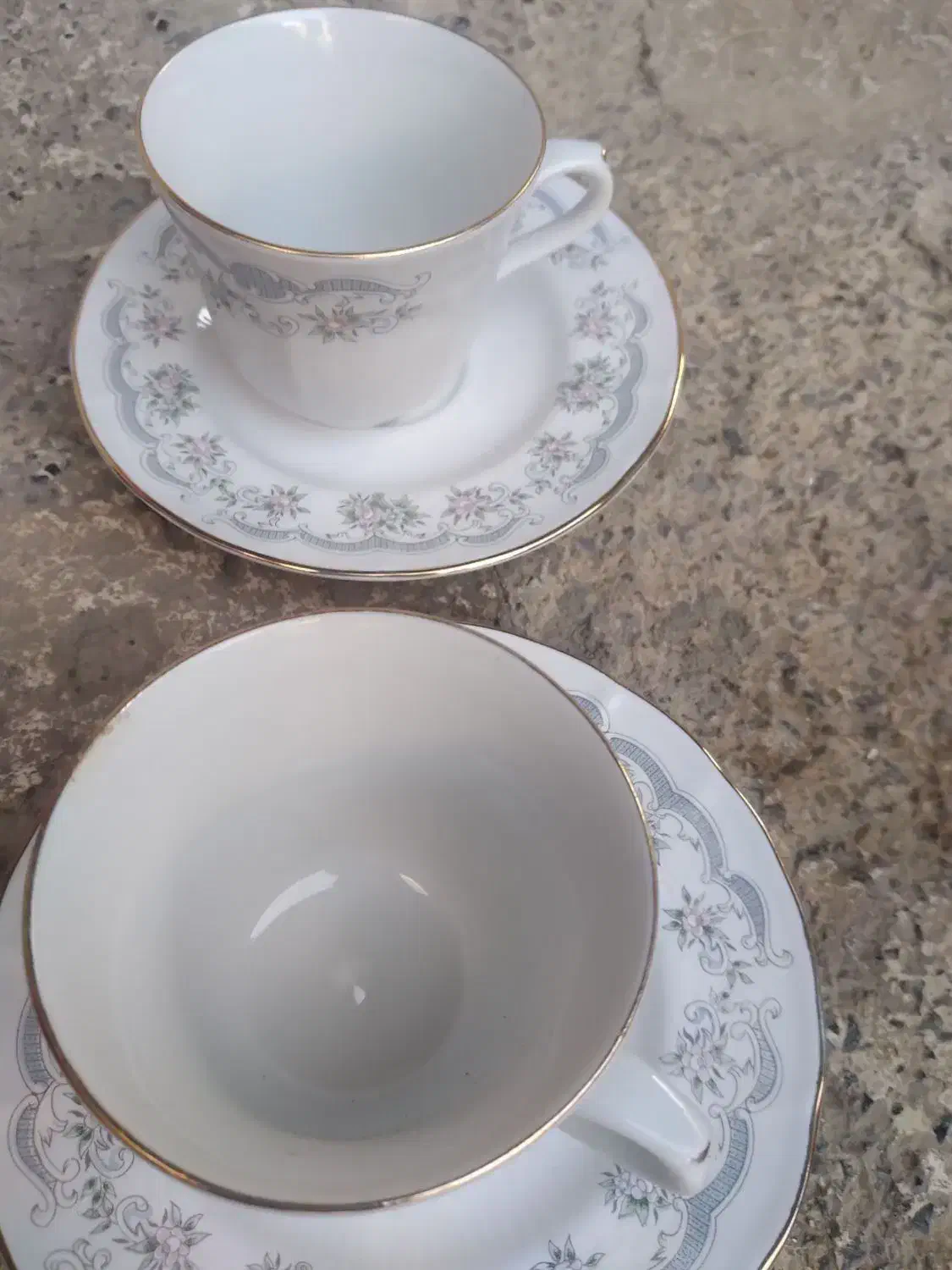 سرویس ارکوپال ۶ نفره نو نو|ظروف سرو و پذیرایی|نیشابور, بنیاد شهید|دیوار