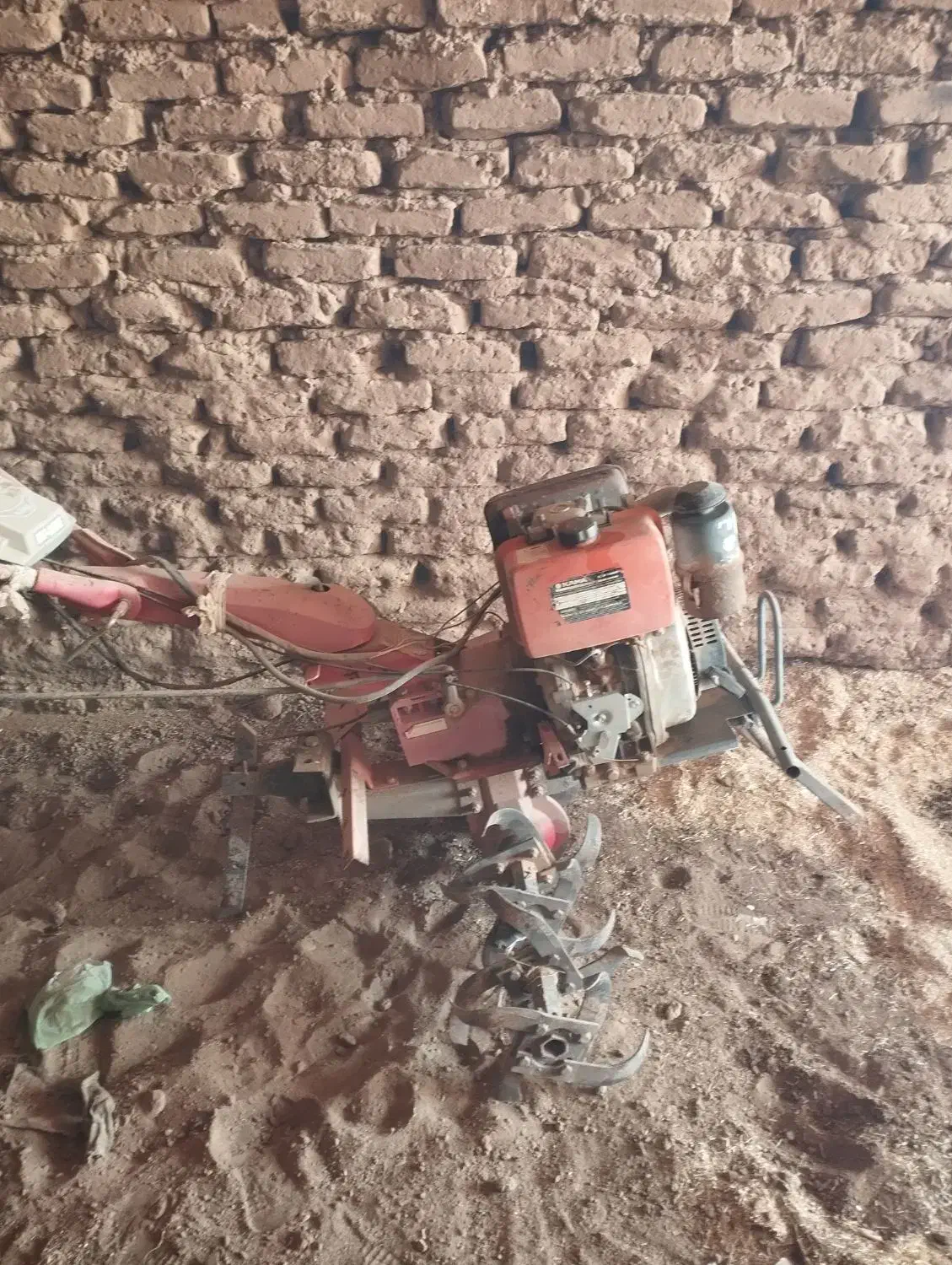 تیلرباغی فروشی|خدمات باغبانی و درختکاری|فردوس (خراسان), |دیوار