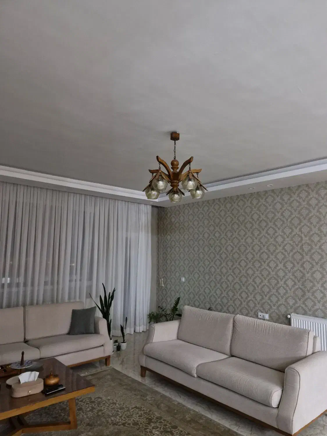 لوستر|لوستر و چراغ آویز|هشتگرد, فاز ۱ مهستان|دیوار