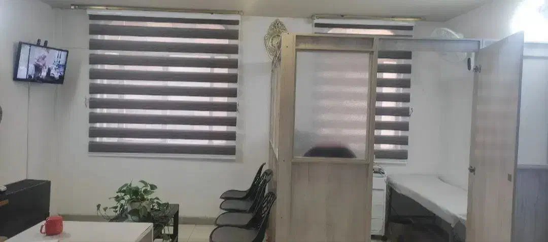 استخدام منشی خانم مطب حضوری و دورکاری|استخدام درمانی، زیبایی، بهداشتی|تهران, فلسطین (میدان انقلاب)|دیوار