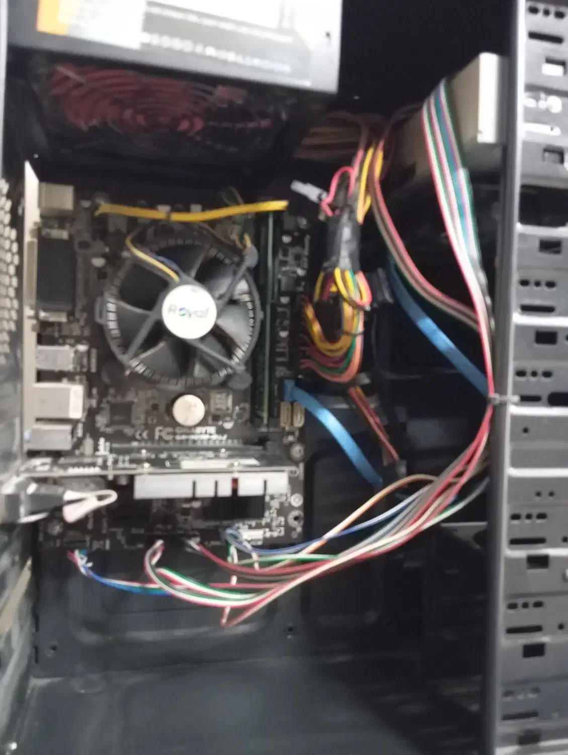 کیس گیمینگ رم8گرافیک 2مجزا.i3چهارهسته|رایانه رومیزی|مشهد, نوید|دیوار