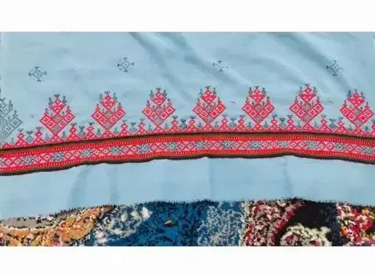 چند دست لباس|لباس|ایرانشهر, |دیوار