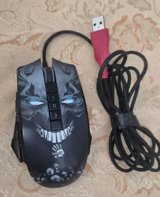 موس گیمینگ بلادی ۴هسته فعال|قطعات و لوازم جانبی رایانه|تبریز, |دیوار