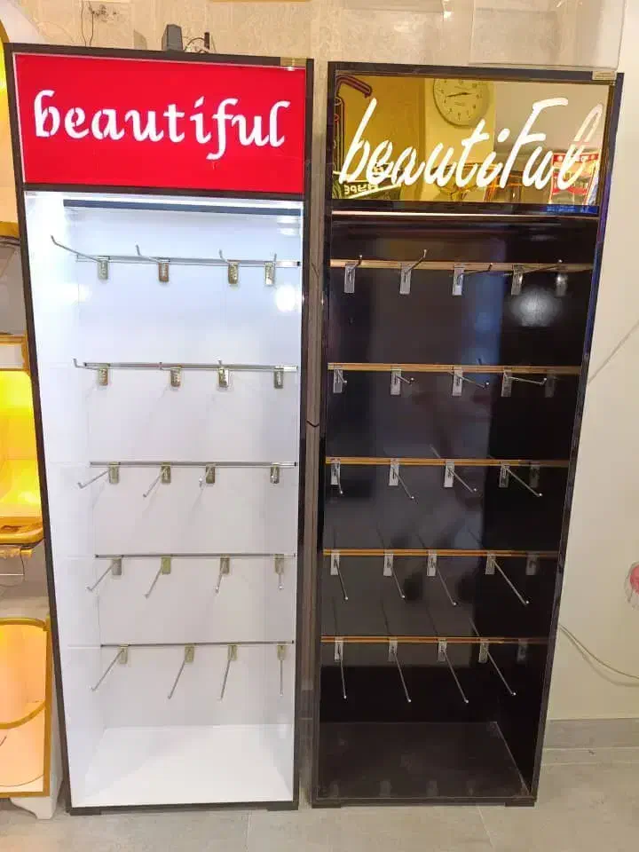 استند پاستیل  و استند شاخکدار|فروشگاه و مغازه|رباط‌کریم, شترخوار|دیوار