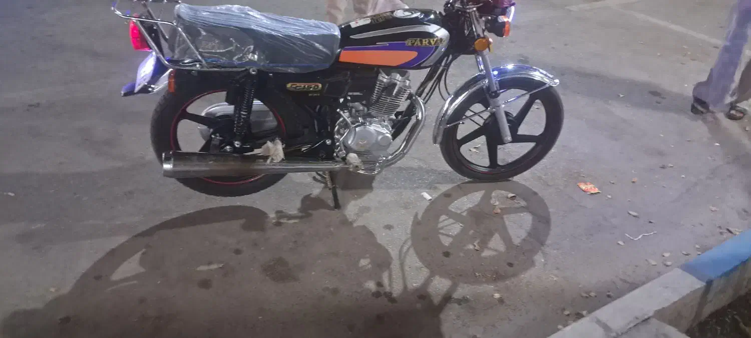 یک عدد وسیله برای نقلیه دارم برای فرووش فوری|موتورسیکلت|میبد, |دیوار