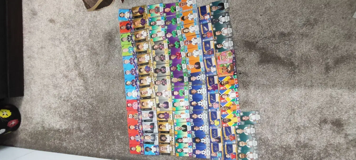 کلکسیون کارت های کیمدی 2024 با قیمت بسیار مناسب|کلکسیون و سرگرمی|لار, |دیوار