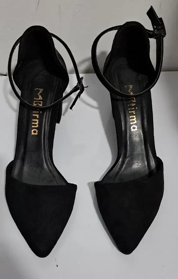 کفش زنانه|کیف، کفش، کمربند|نقده, |دیوار