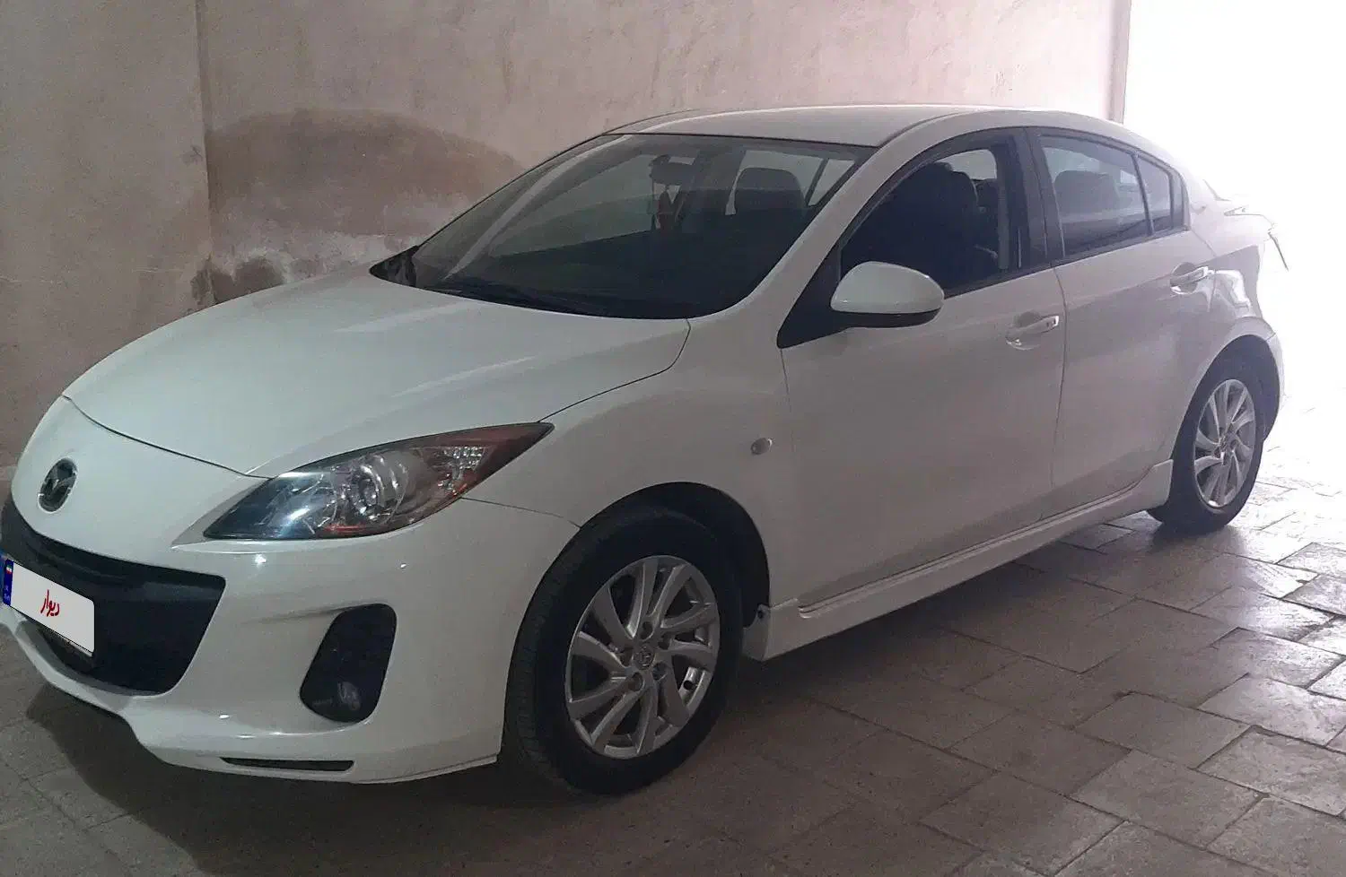 مزدا ۳ نیو مدل 1393|خودرو سواری و وانت|قزوین, |دیوار