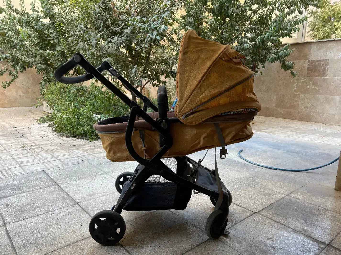 کالسکه بچه در حد نو فروش فوری|کالسکه و لوازم جانبی|هشتگرد, شهرک بعثت|دیوار