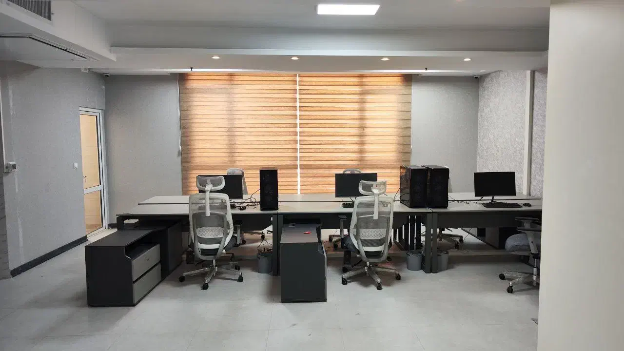 اجاره واحد۱۰۱متراداری شیک تمیز/پارکینگ دار/آزادگان|اجارهٔ دفتر کار، اتاق اداری، مطب|کرج, عظیمیه|دیوار