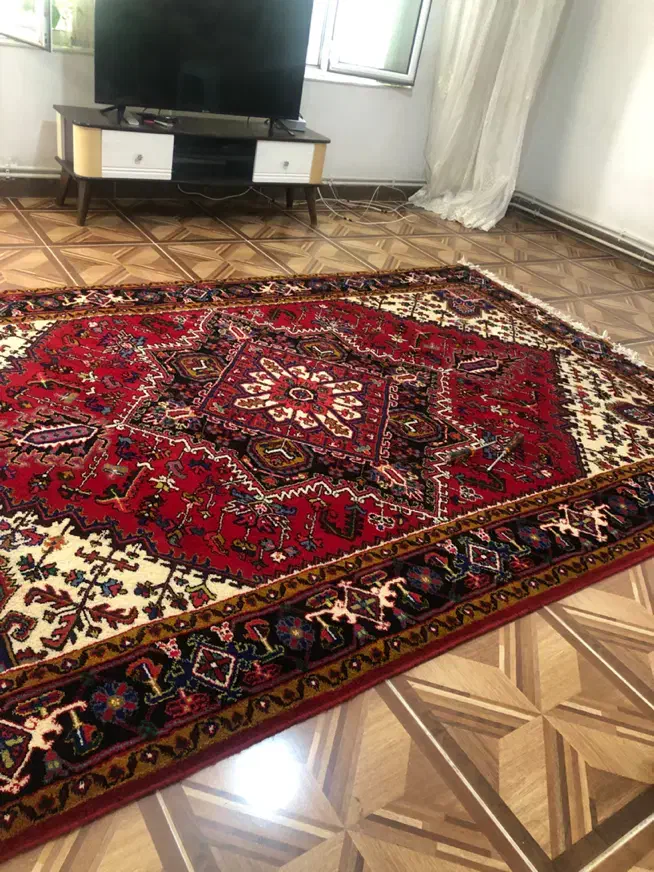 فرش دستبافت هریس|فرش|تبریز, |دیوار