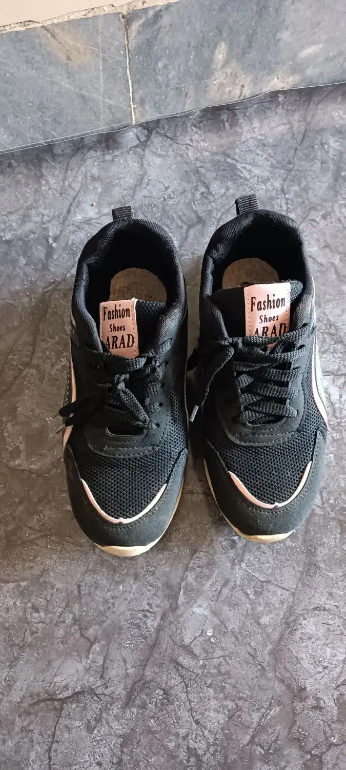 کتونی قیمت مناسب|کیف، کفش، کمربند|اراک, |دیوار