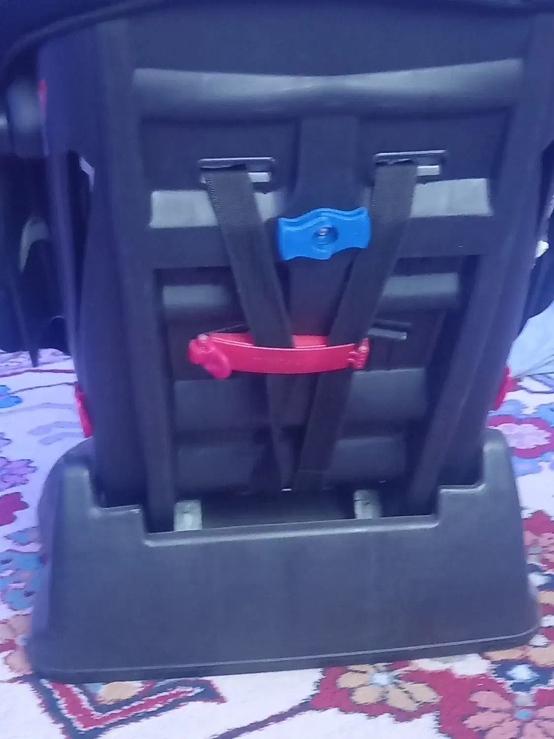 صندلی ماشین کودک|تخت و صندلی بچه|خمین, |دیوار