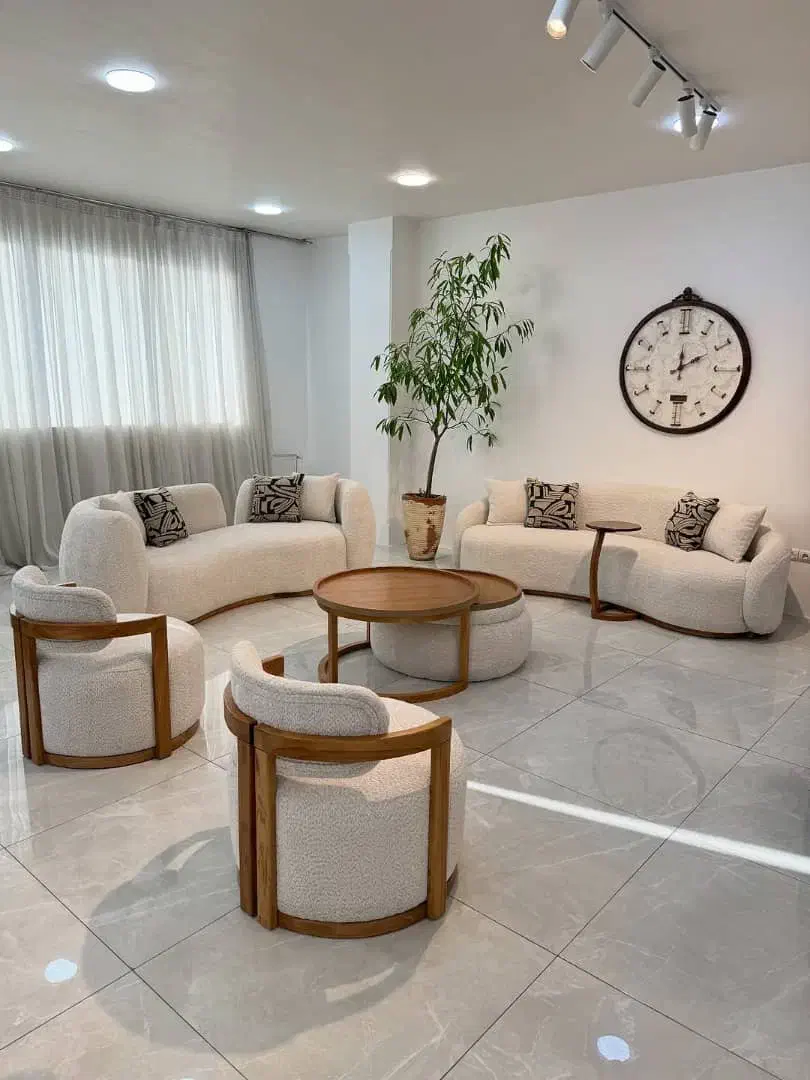 بیش از ۳۰ مدل راحتی، کوئین فرانسوی شرایط اقساطی|مبلمان خانگی و میز عسلی|زاهدان, |دیوار