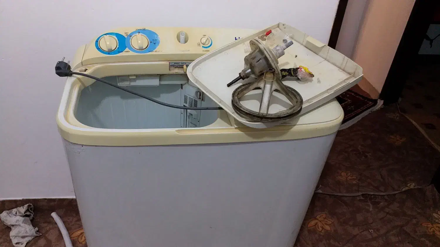 تعمیرات آبگرمکن. لباسشویی اتومات. دوقلو وسایر|خدمات پیشه و مهارت|بروجرد, |دیوار