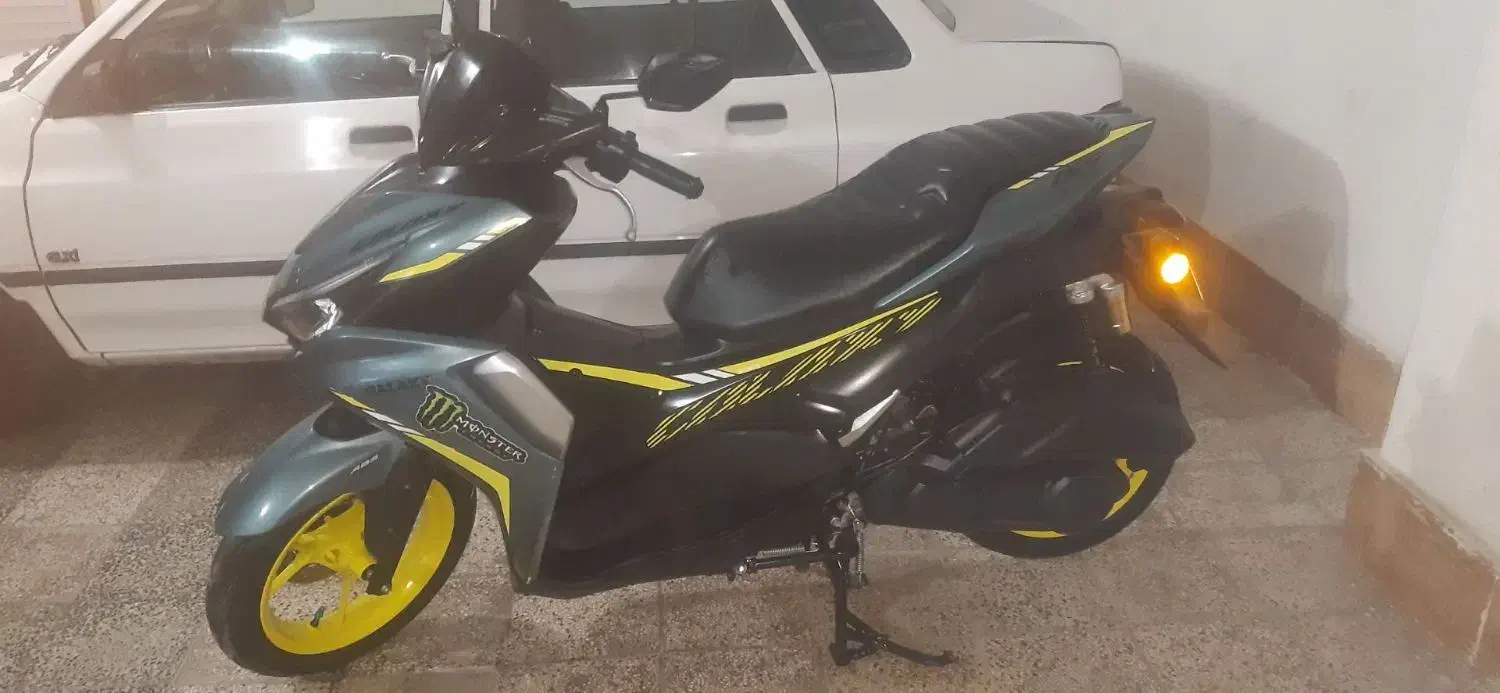 کلیک.. آیروکس|موتورسیکلت|گرگان, |دیوار