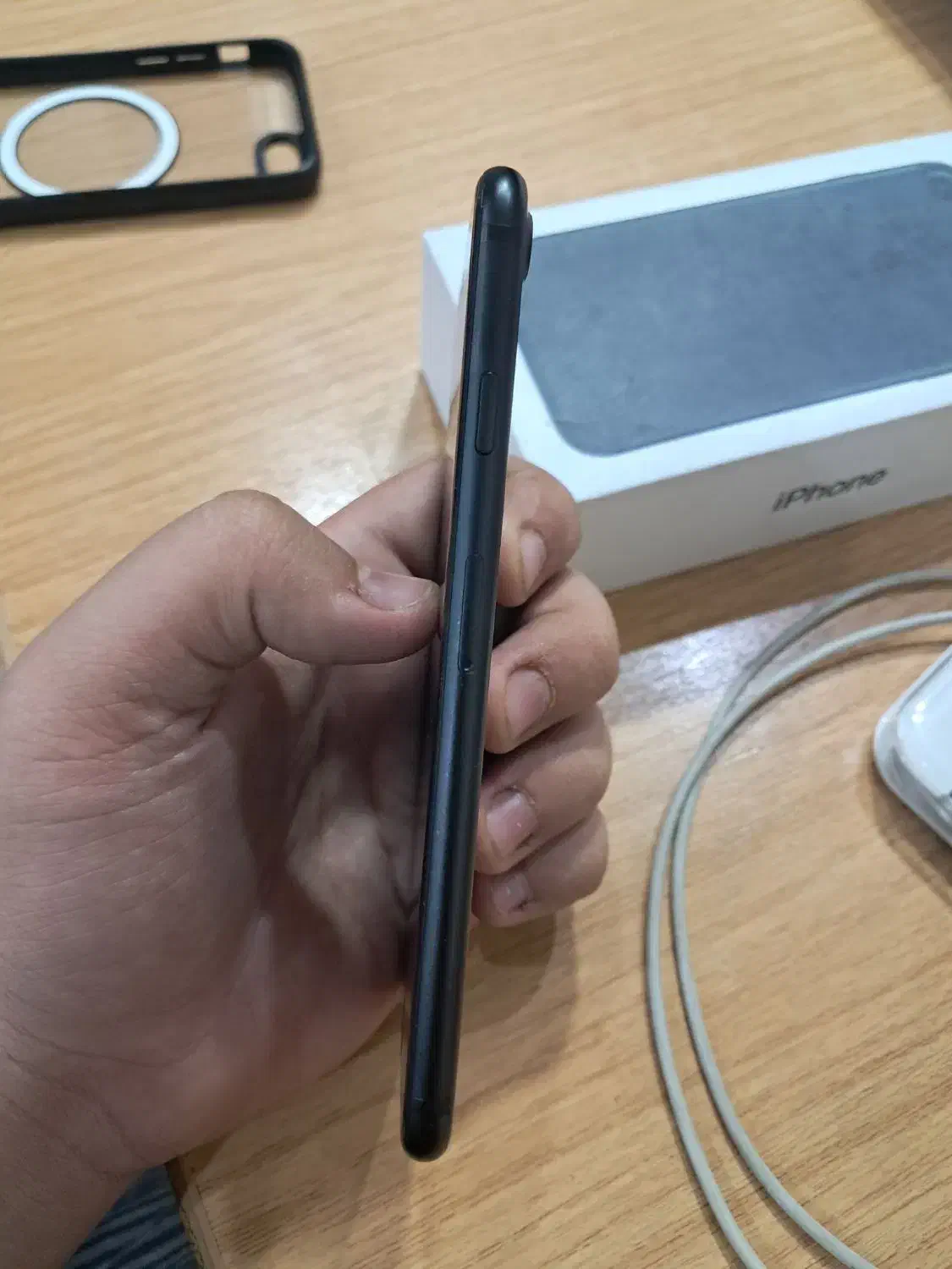 ایفون ۷ ۲۵۶ گیگ مشابه نو|موبایل|گلستان (تهران), |دیوار