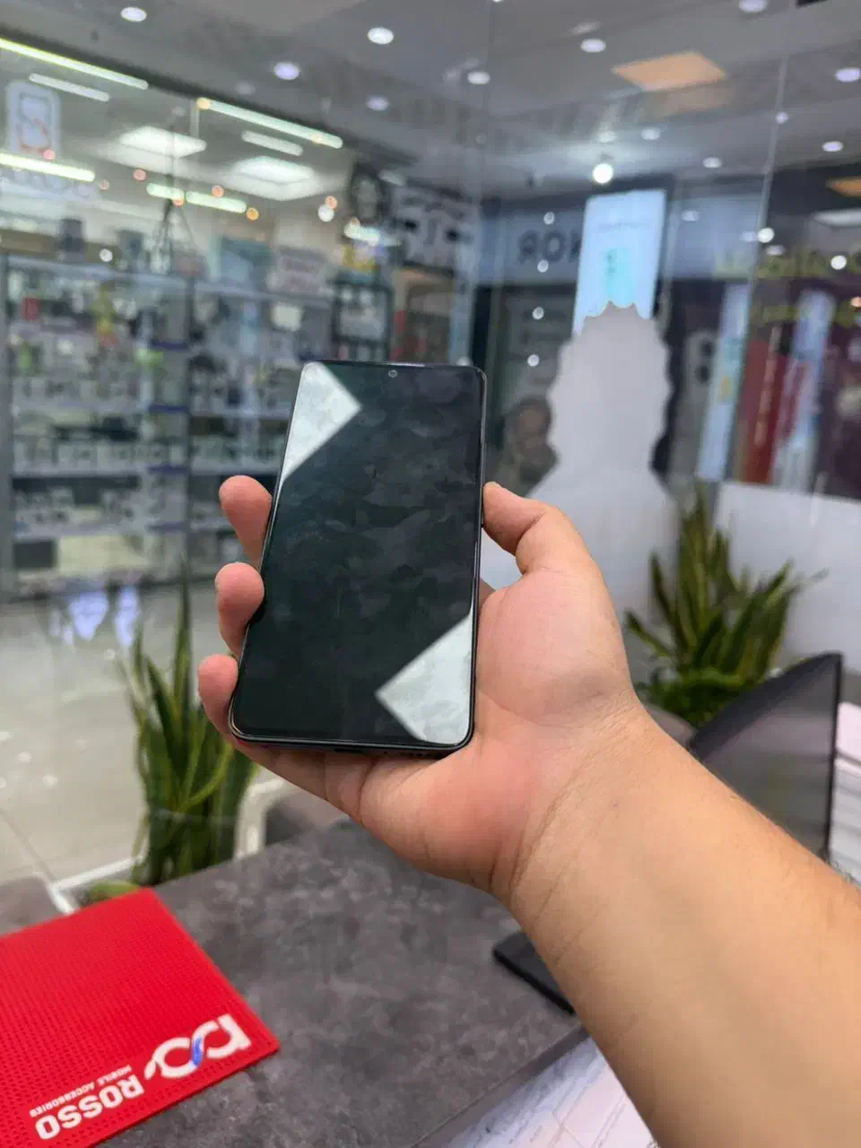 گوشی note 13 رنگ مشکی ۲۵۶ گیگ اقساطی|موبایل|اصفهان, مفتح|دیوار
