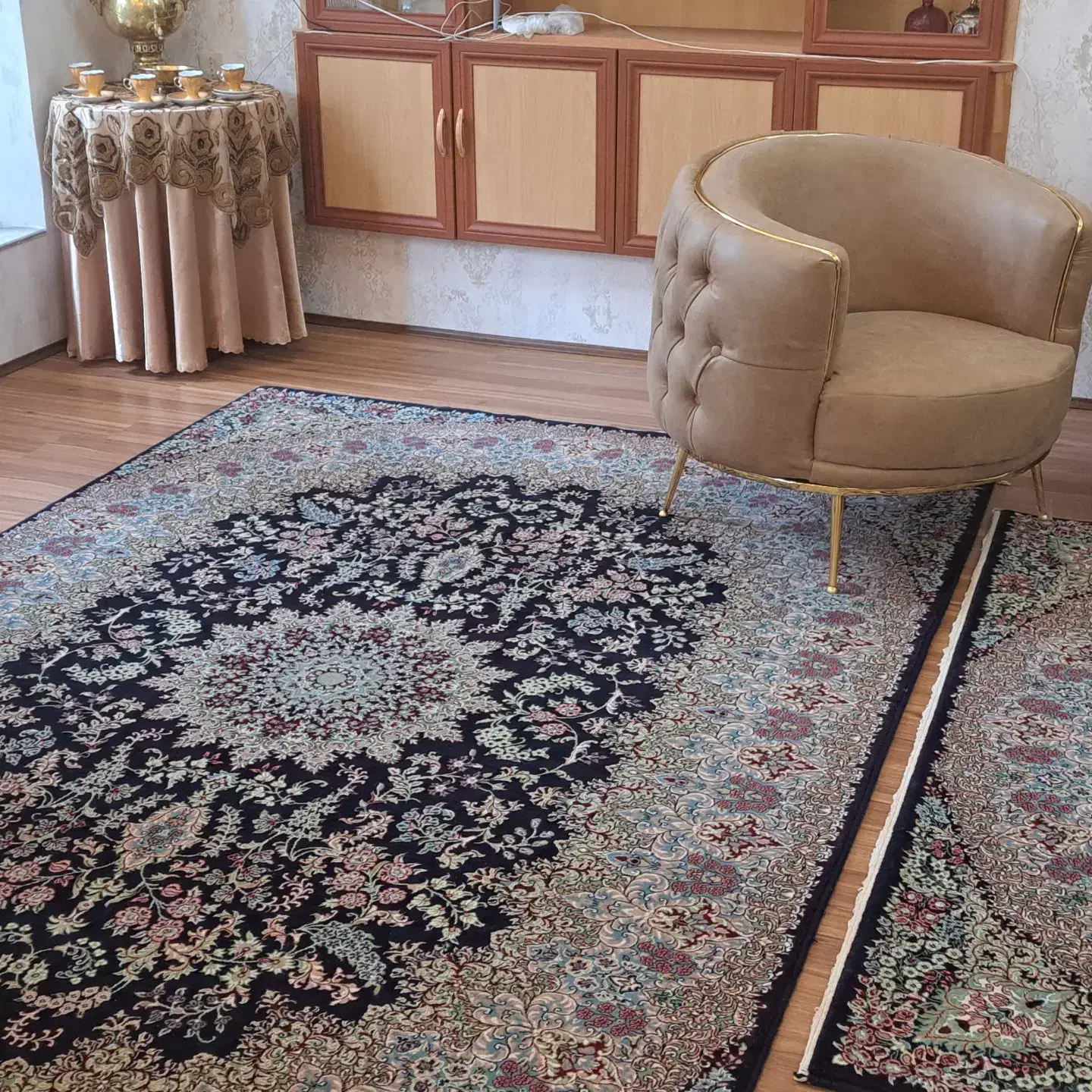 فروش و نصب پارکت،سقف کاذب،تایل ۶۰در۶۰وآسمان مجازی|مصالح و تجهیزات ساختمان|خوی, |دیوار