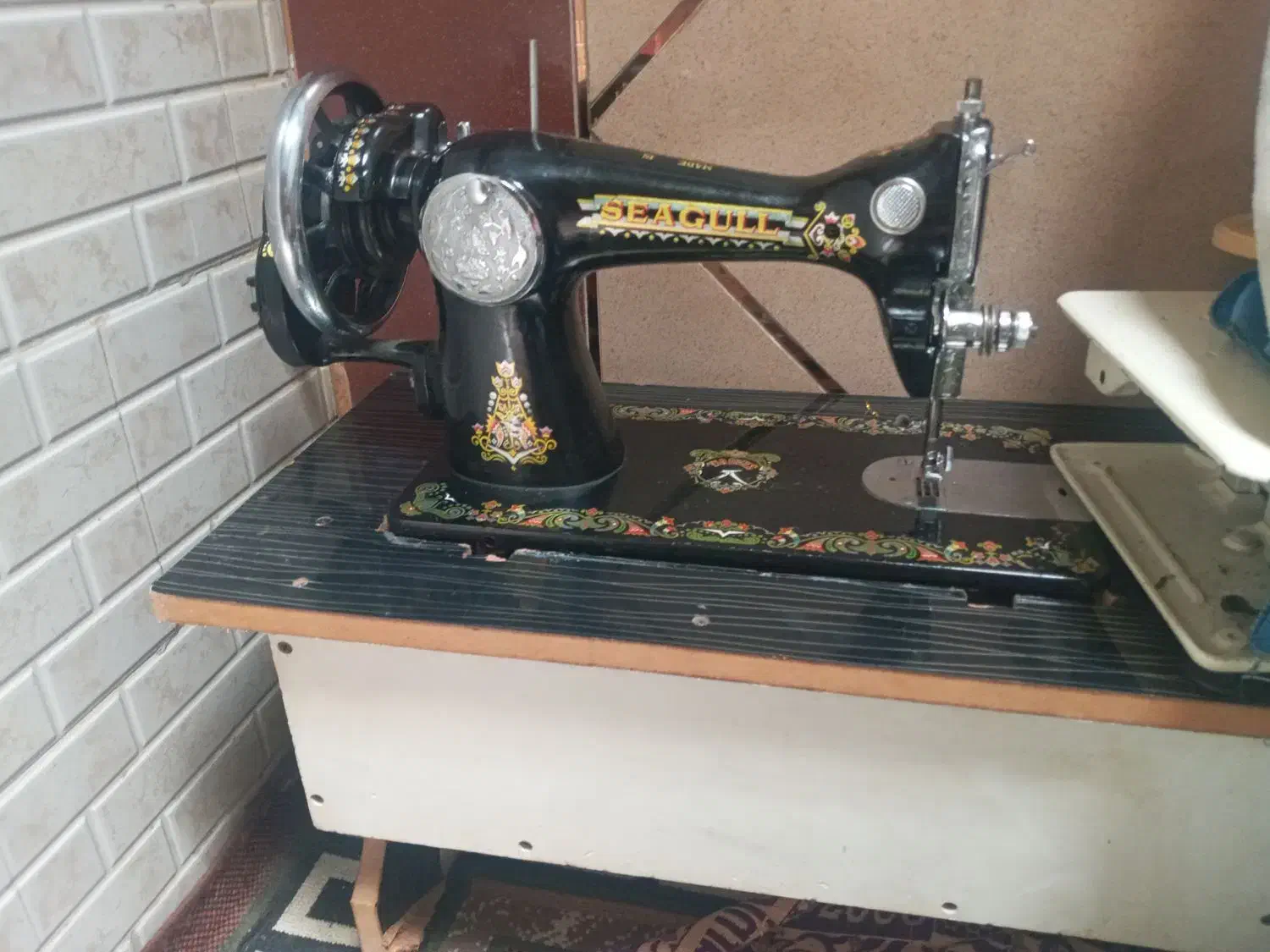 چرخ خیاطی معمولی|چرخ خیاطی و ریسندگی|میناب, |دیوار