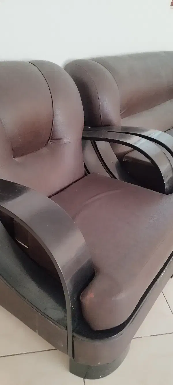 فروش مبل چرم ۴ تکه(سالم)|مبلمان خانگی و میز عسلی|صدرا-فارس, فاز ۱|دیوار