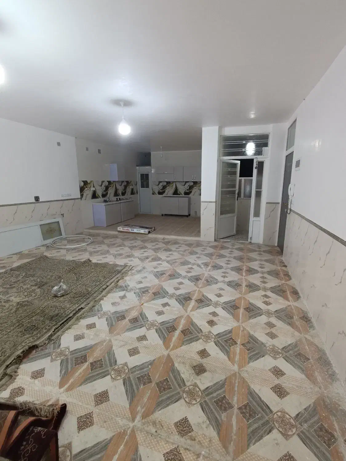 منزل ویلایی همکف و طبقه بالا|اجارهٔ خانه و ویلا|مرودشت, ژیان|دیوار