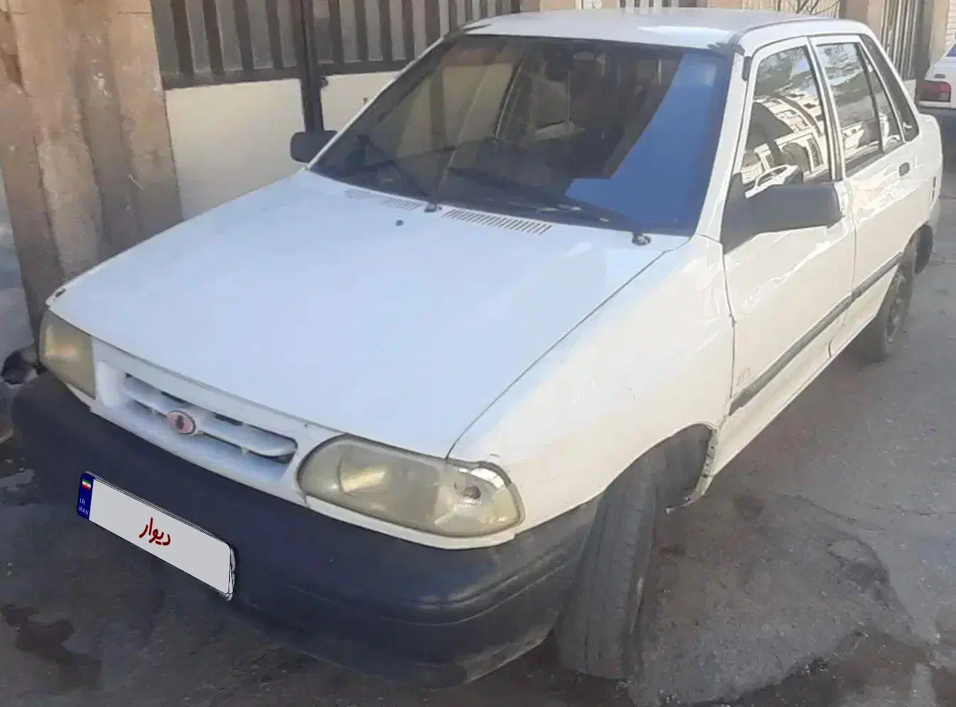 پراید مدل ۸۱|خودرو سواری و وانت|بیرجند, |دیوار