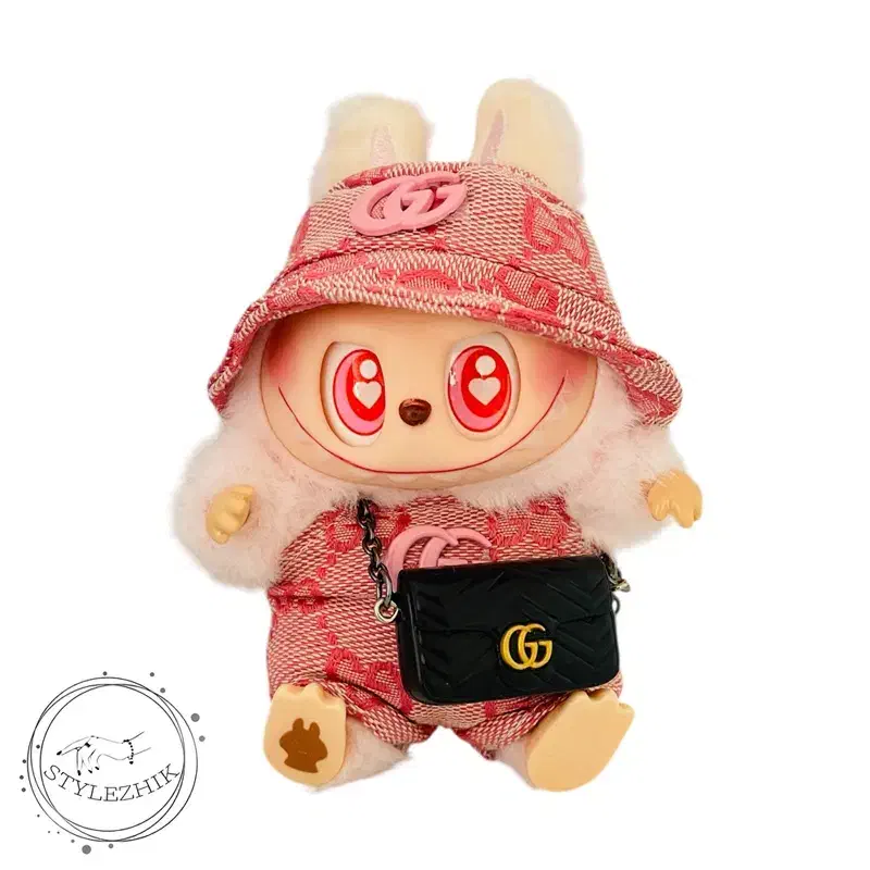 عروسک لبوبو لباسدار لیمیتد ادیشن|اسباب‌‌بازی|اصفهان, قلعه طبره|دیوار