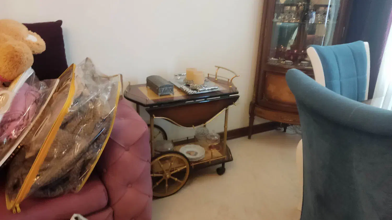 بوفه ویترینی جفت به همراه میز پذیرایی|بوفه، ویترین، کنسول|تهران, سازمان برنامه جنوبی|دیوار