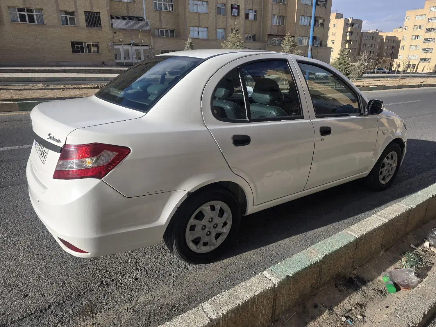 ساینا ۱۴۰۰|خودرو سواری و وانت|فولادشهر, مسکن مهر فولادشهر|دیوار