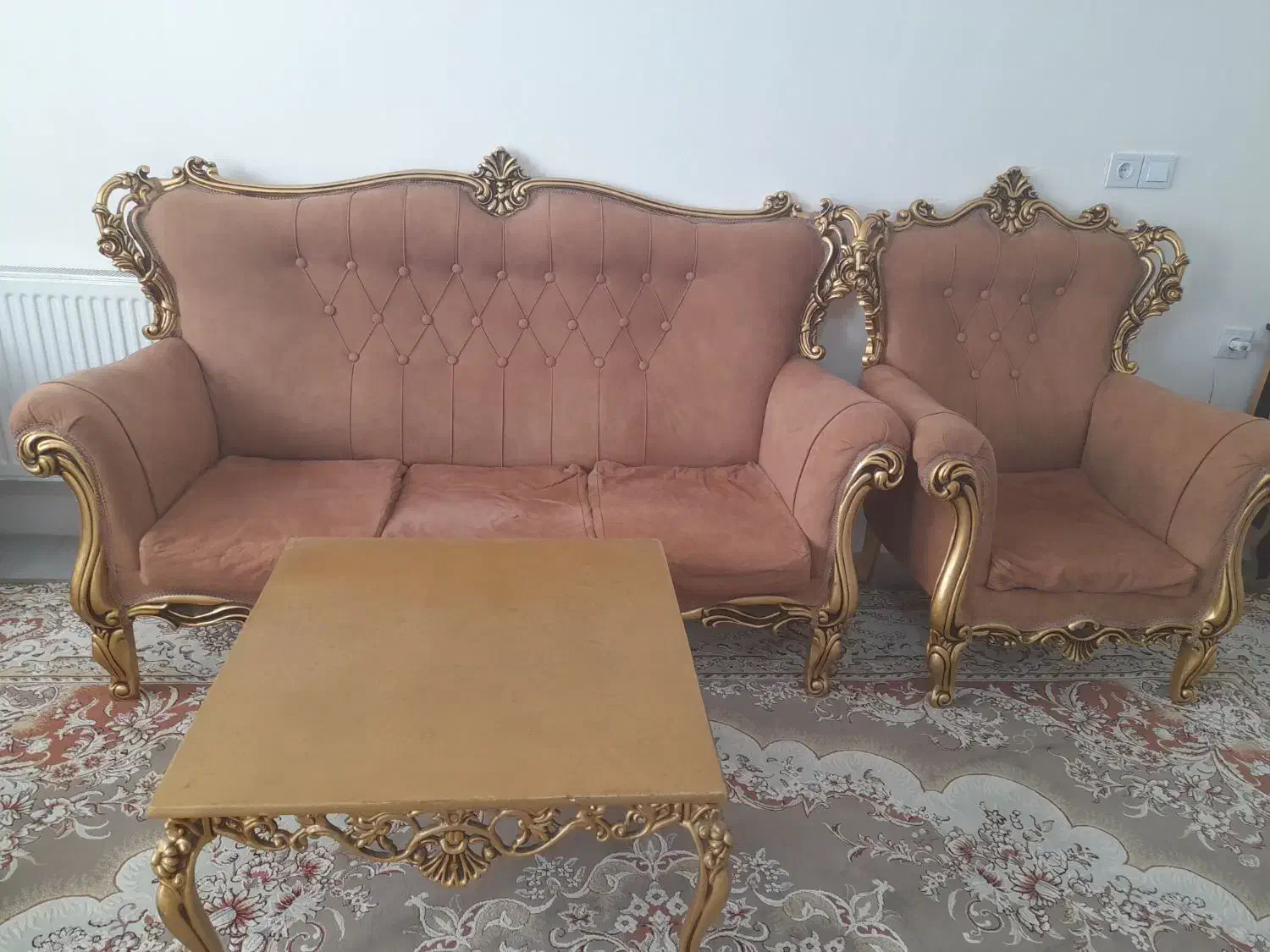 مبل هفت نفره|مبلمان خانگی و میز عسلی|هشتگرد, هیو|دیوار