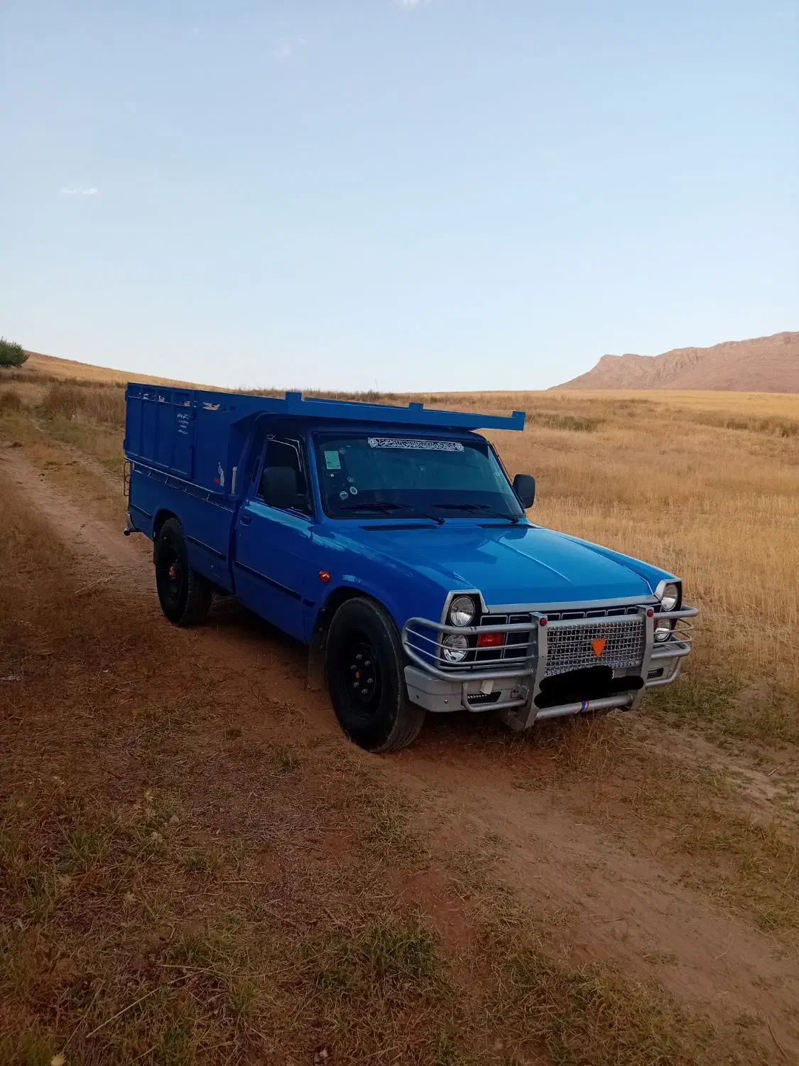 نیسان ۱۳۴۲|خودرو سواری و وانت|شهرضا, |دیوار