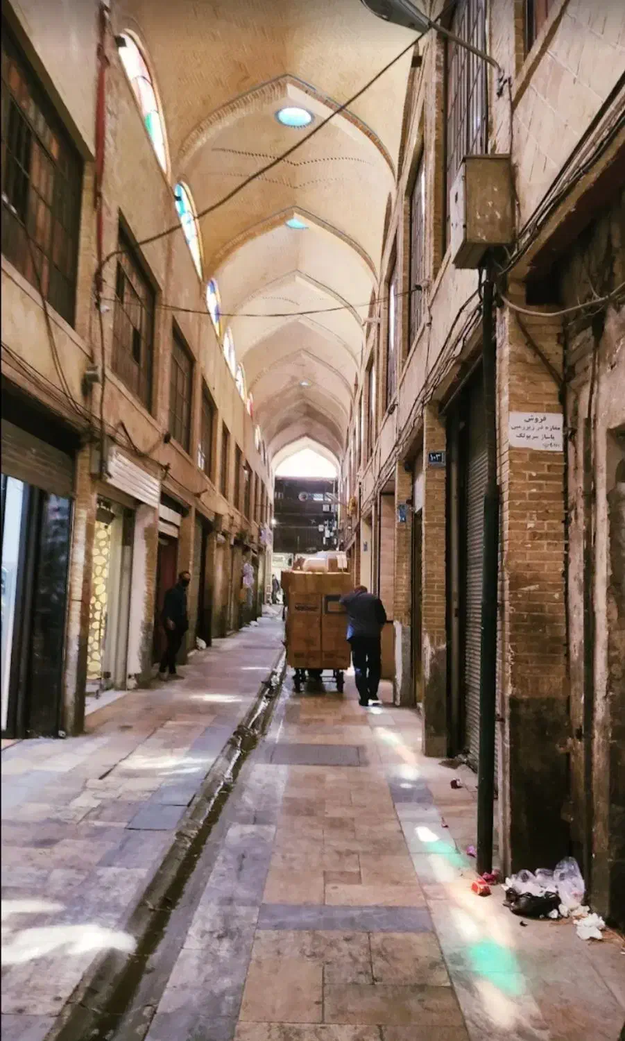 فروش مغازه۱۲متری در بازار اهنگران|فروش مغازه و غرفه|تهران, بازار|دیوار